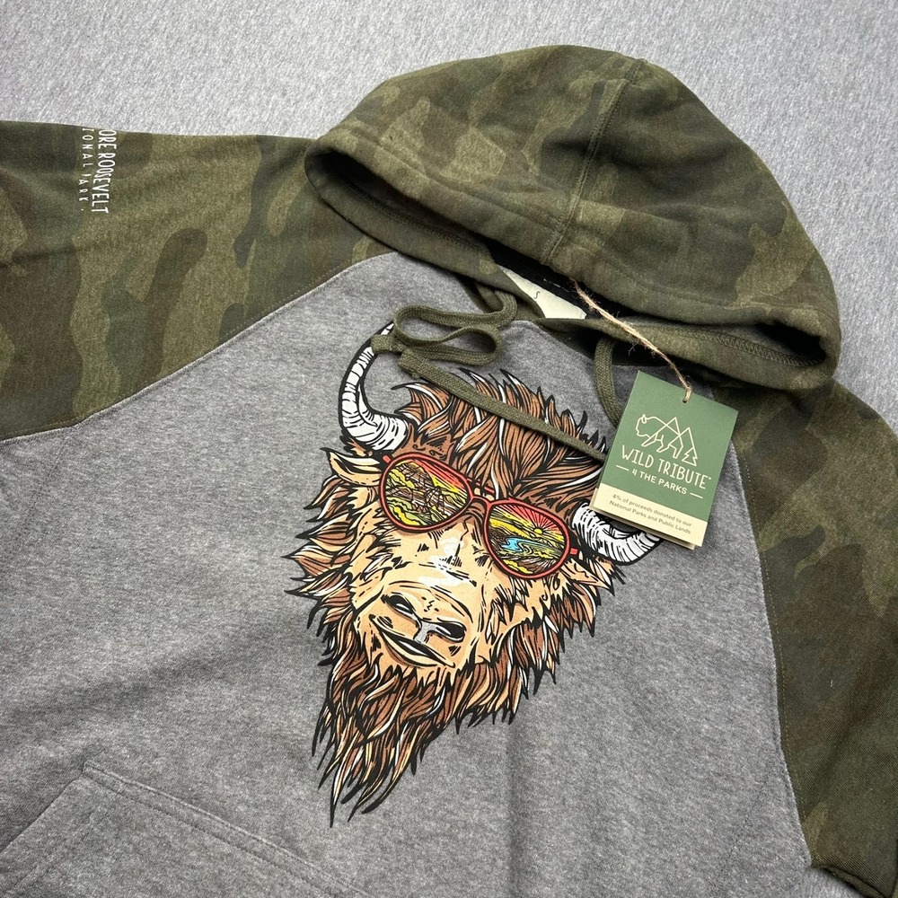 Wild Tribute Theodore Roosevelt National Park Bison Hoodie Unisex Small Camo NEW